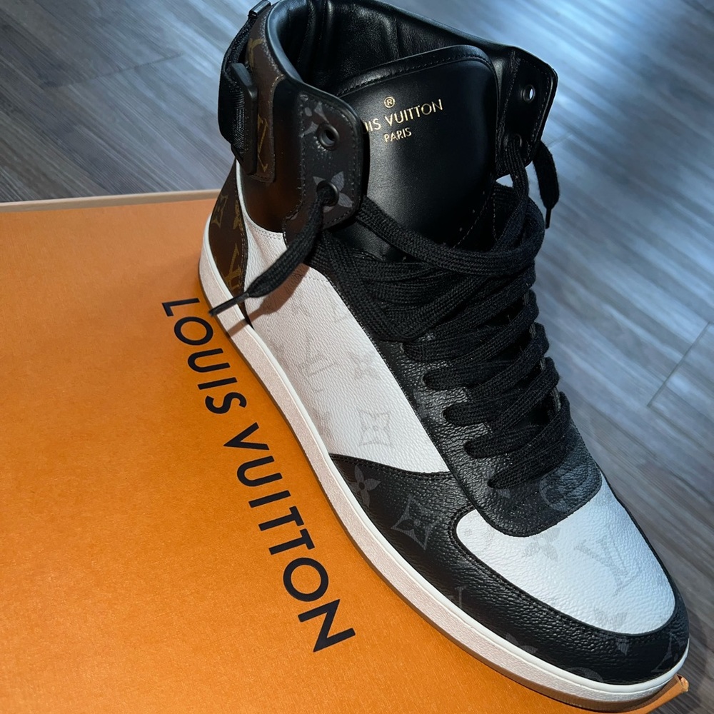 Louis Vuitton Men’s Sneakers